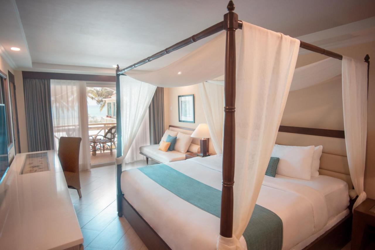 Hotel Boracay Mandarin Island
